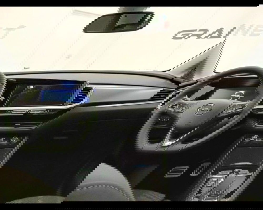 Opel Grandland nuova a Alessandria (13)