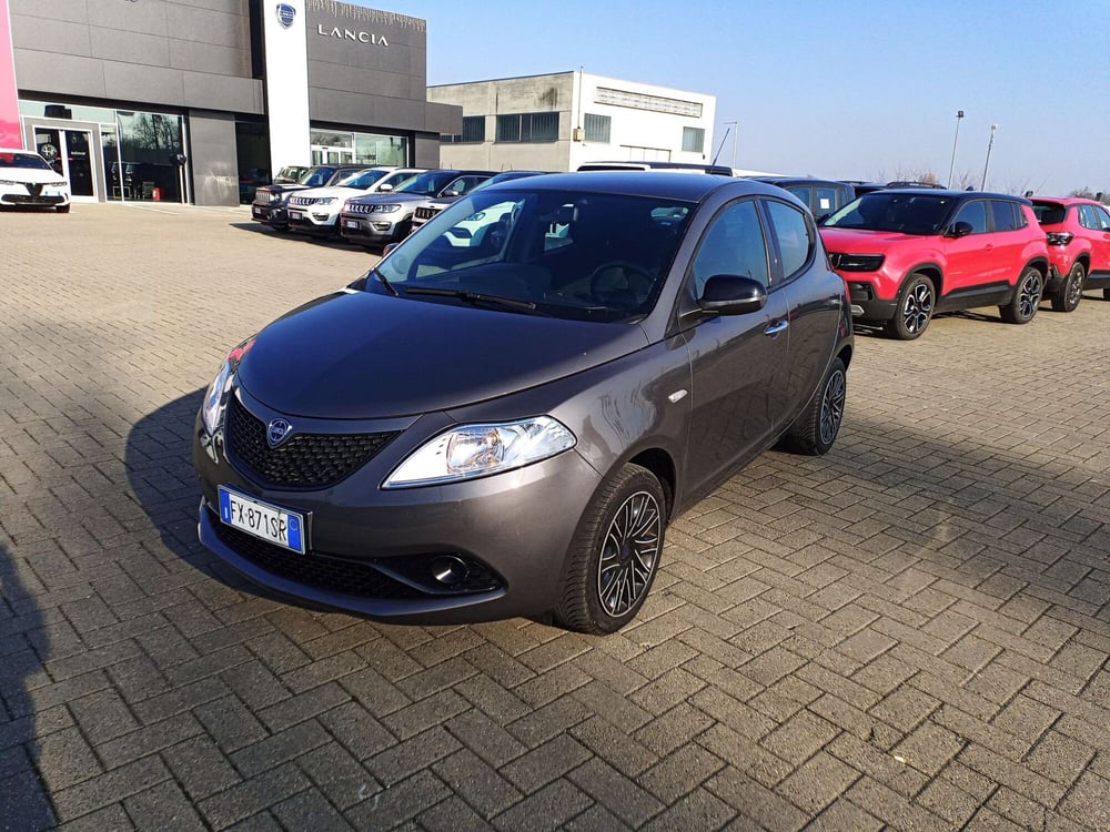 Lancia Ypsilon usata a Alessandria