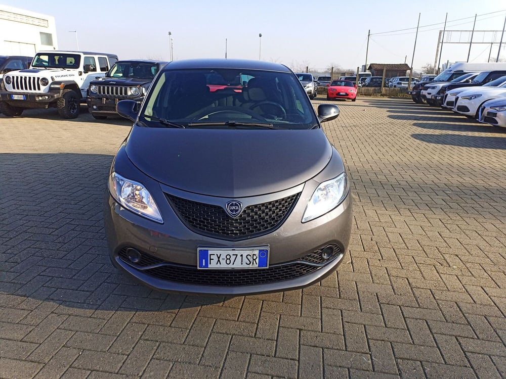 Lancia Ypsilon usata a Alessandria (2)