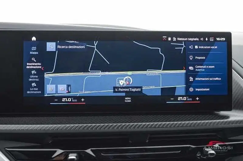 BMW XM nuova a Viterbo (13)