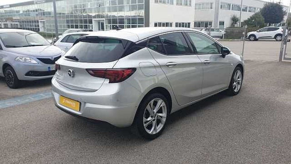 Opel Astra usata a Ancona (5)