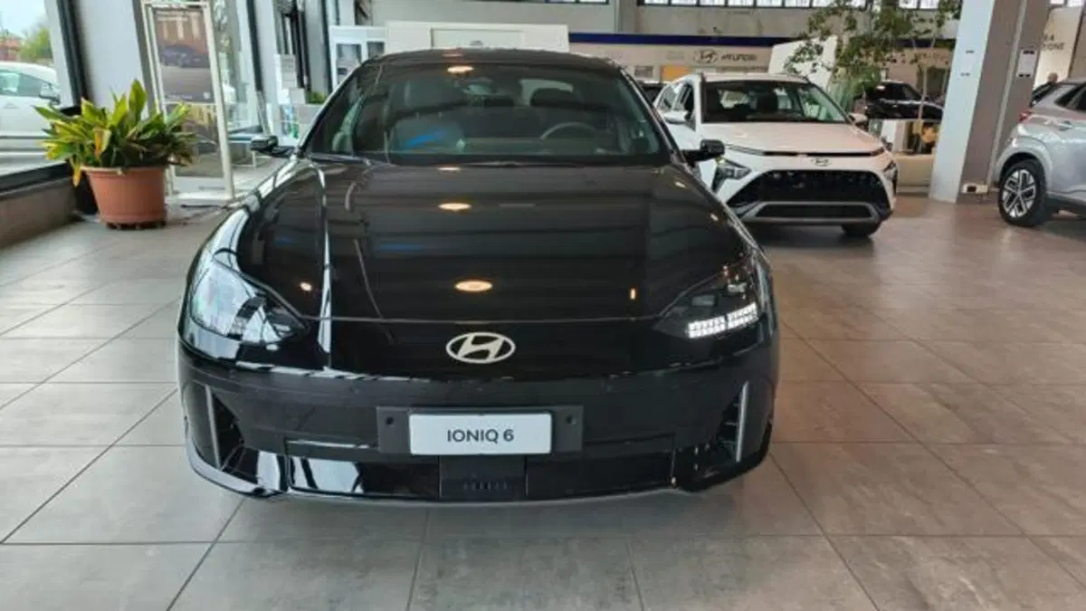 Hyundai Ioniq 5 nuova a Reggio Emilia (4)