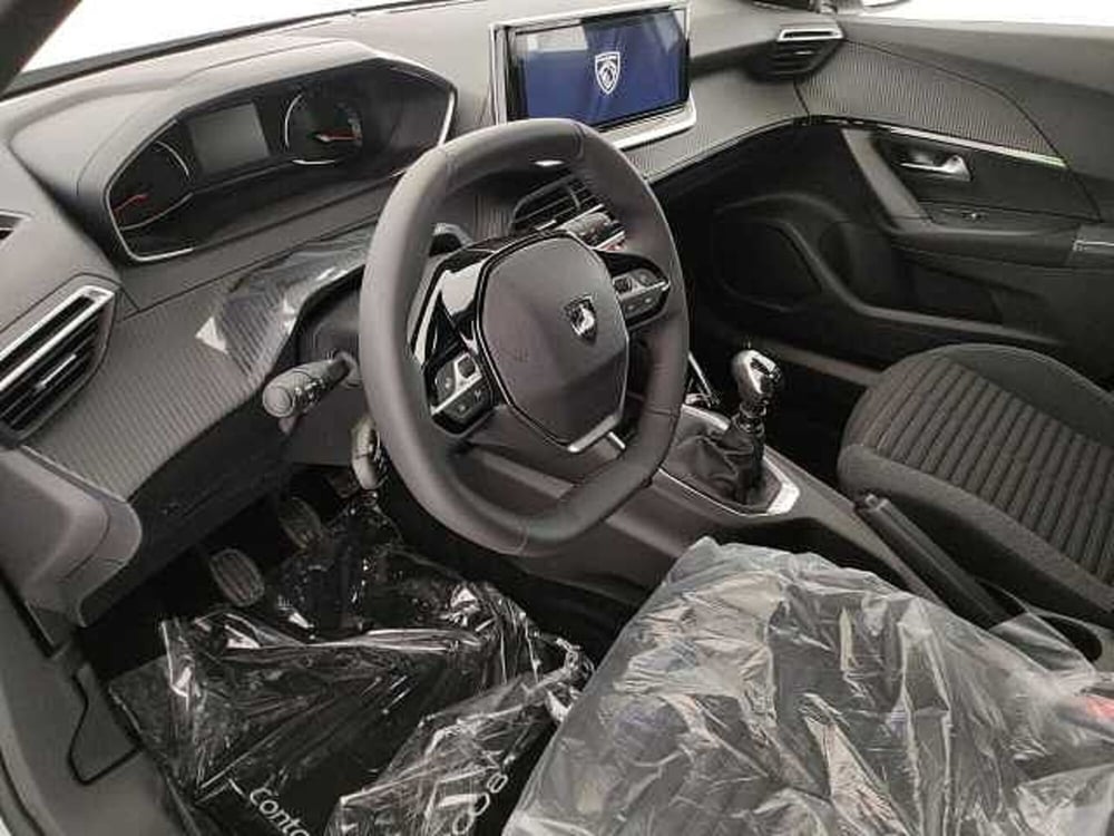 Peugeot 2008 nuova a Caserta (19)