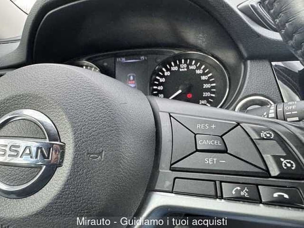 Nissan X-Trail usata a Roma (13)