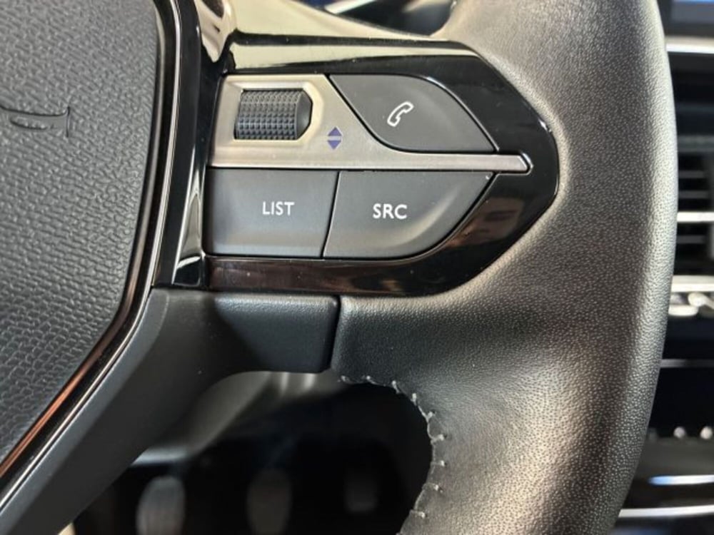 Peugeot 2008 usata a Ancona (20)