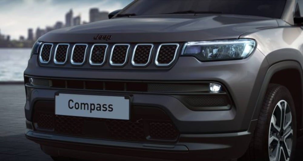 Jeep Compass nuova a Treviso (5)