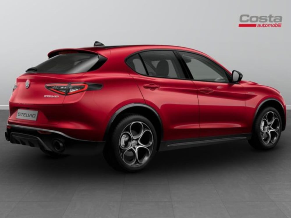 Alfa Romeo Stelvio nuova a Treviso (4)