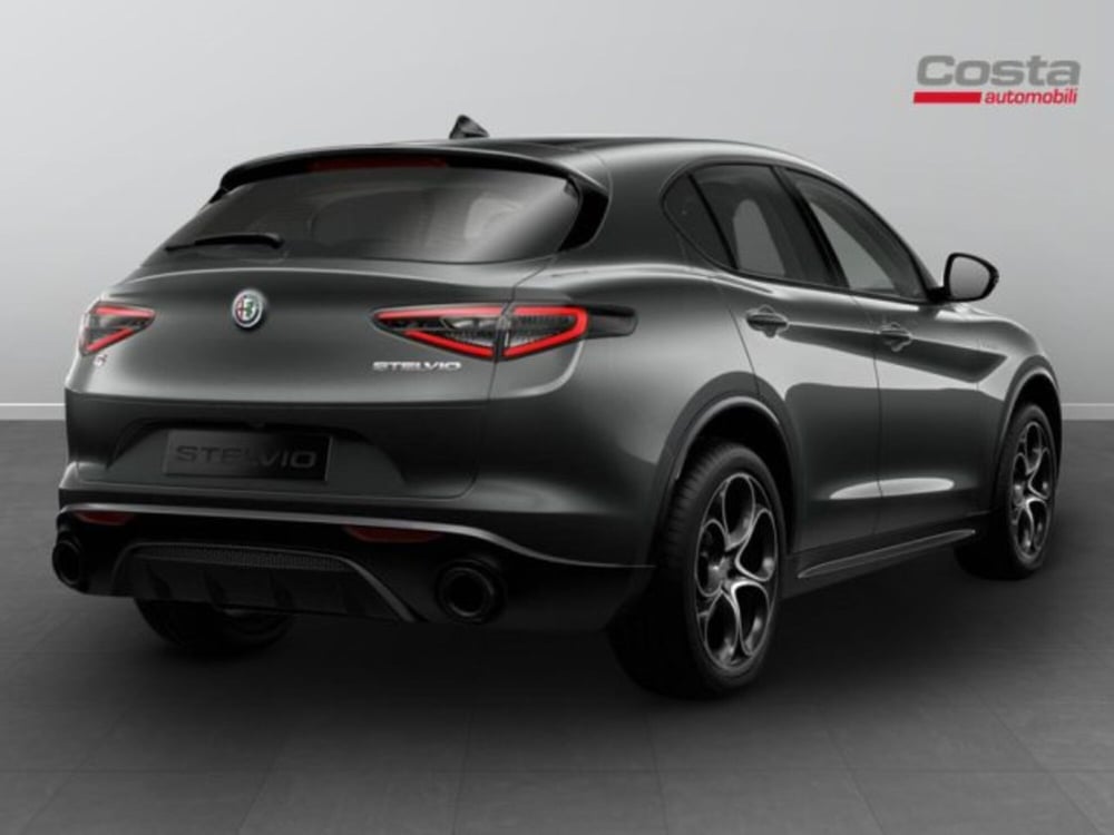 Alfa Romeo Stelvio nuova a Treviso (4)