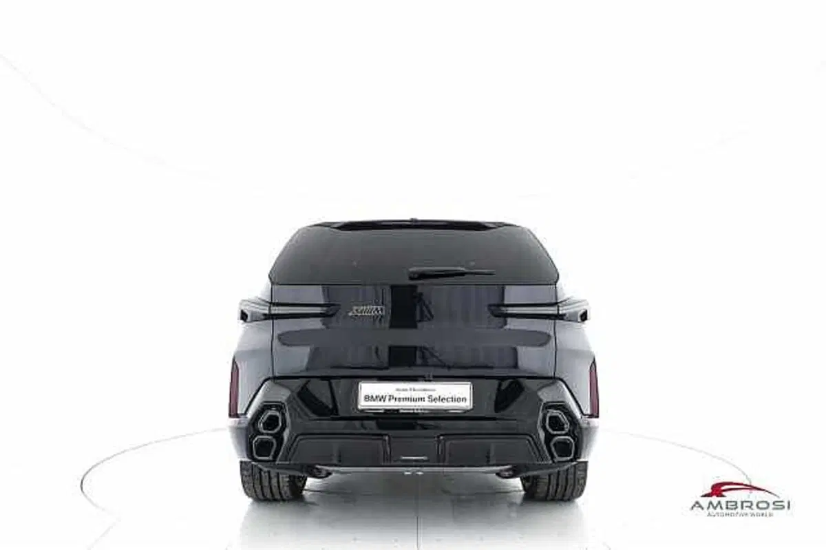 BMW XM nuova a Viterbo (6)