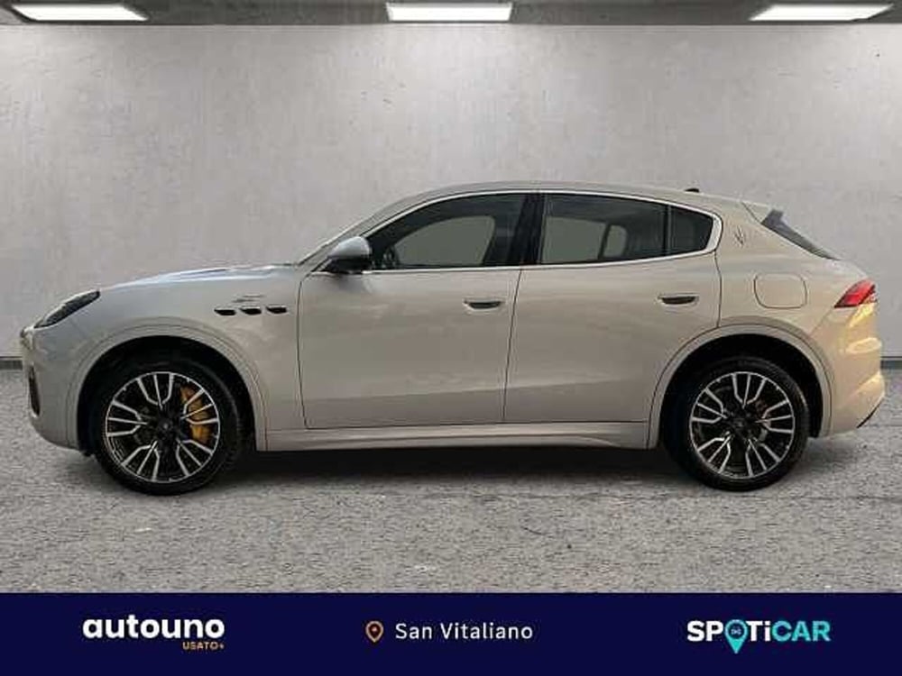 Maserati Grecale usata a Napoli (2)