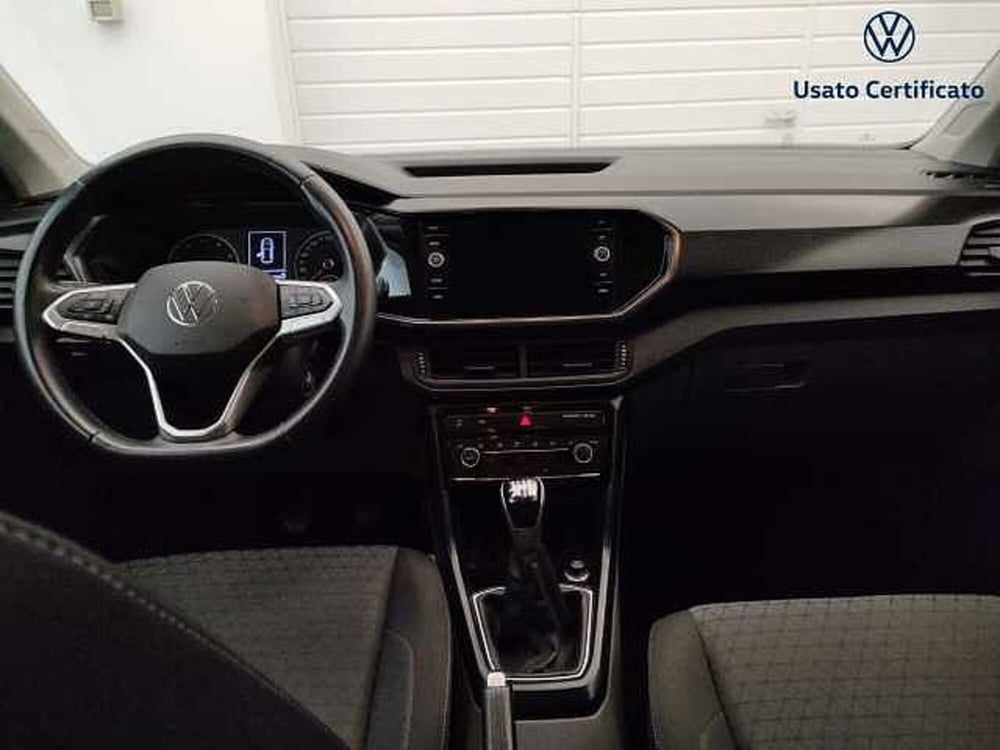 Volkswagen T-Cross usata a Varese (15)