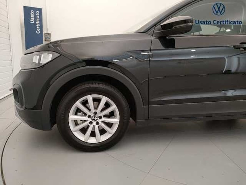 Volkswagen T-Cross usata a Varese (5)