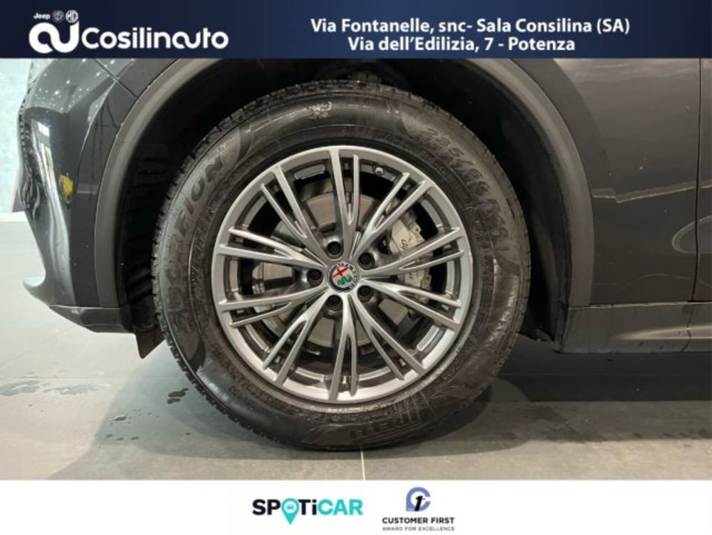 Alfa Romeo Stelvio usata a Salerno (18)