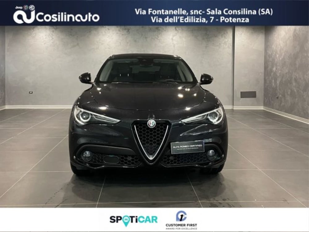 Alfa Romeo Stelvio usata a Salerno (2)