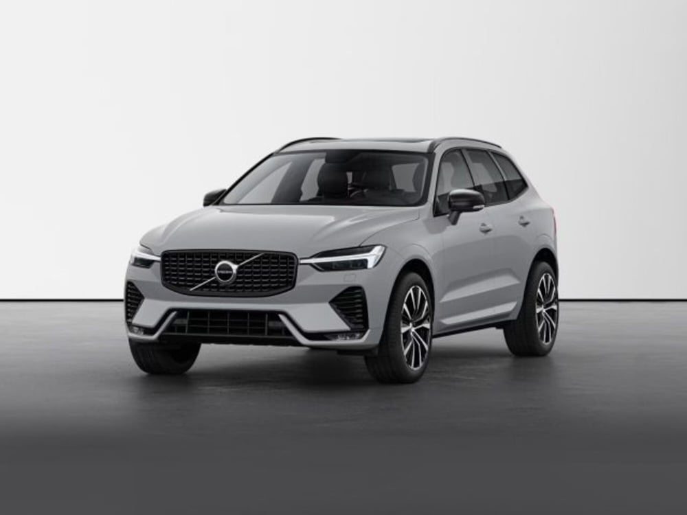 Volvo XC60 nuova a Modena (2)