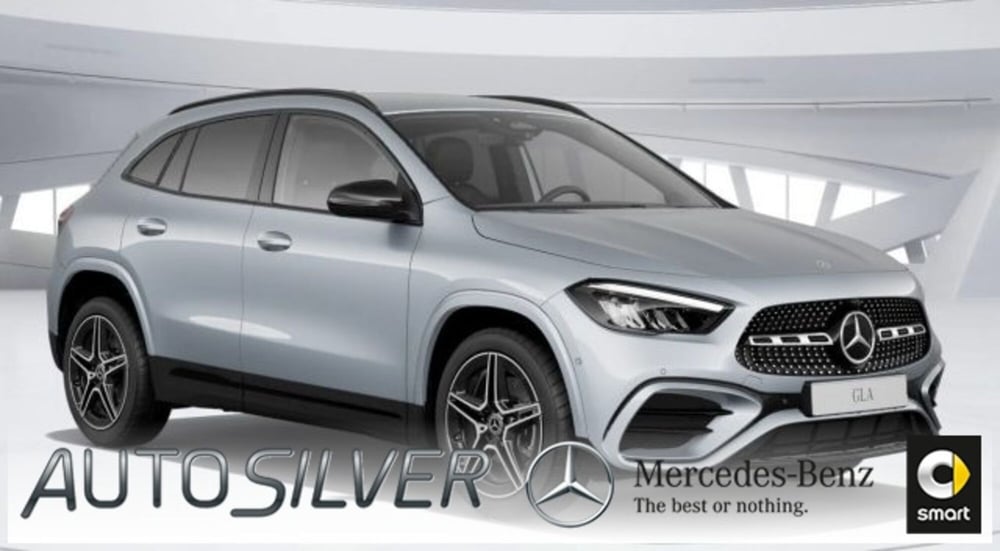 Mercedes-Benz GLA SUV nuova a Verona