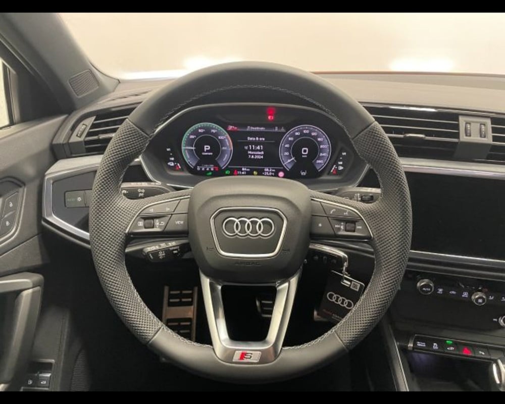 Audi Q3 Sportback nuova a Treviso (5)