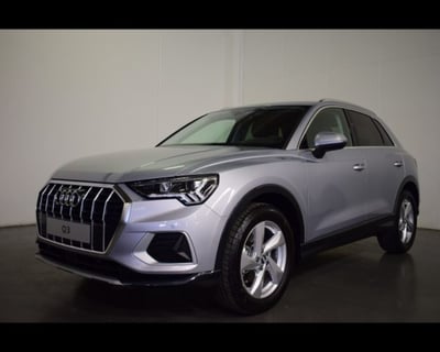 Audi Q3 35 2.0 tdi Business Advanced s-tronic del 2020 usata a Conegliano