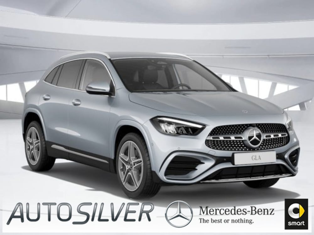 Mercedes-Benz GLA SUV nuova a Verona