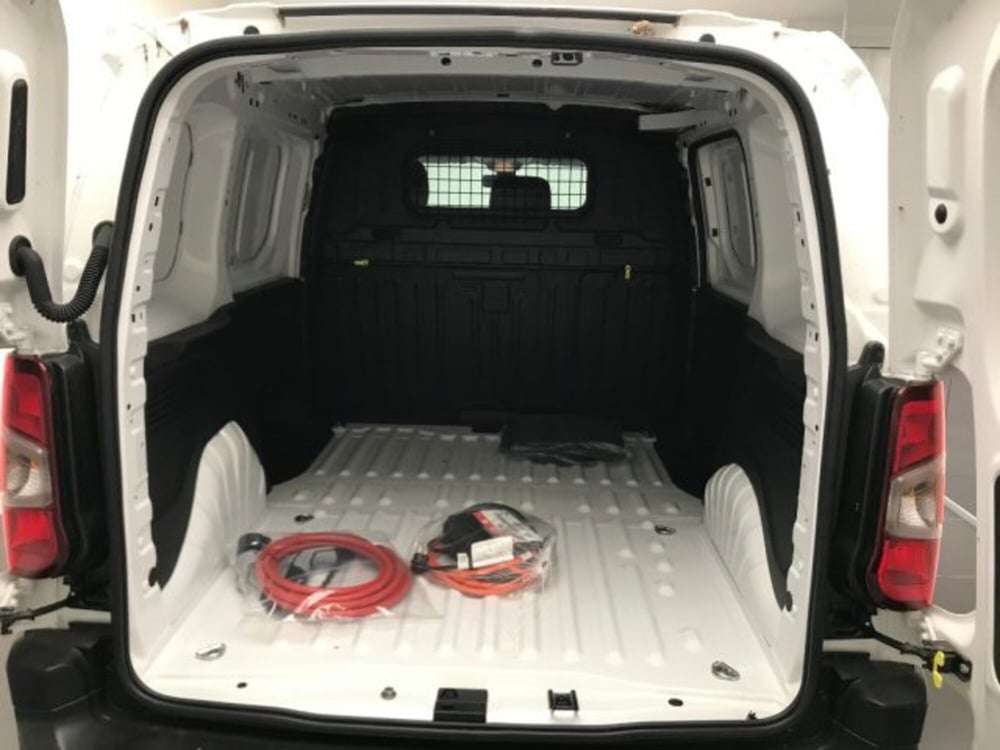 Toyota Proace City Electric nuova a Cuneo (7)