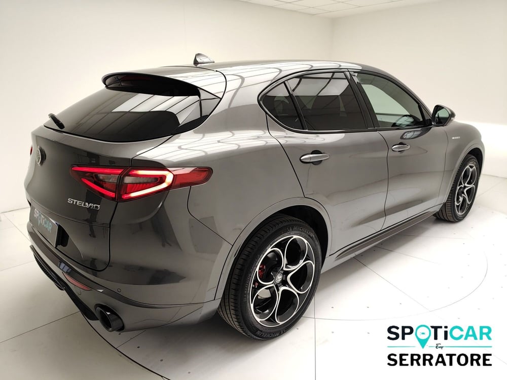 Alfa Romeo Stelvio usata a Como (5)