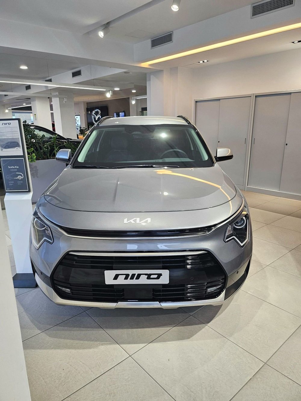 Kia Niro nuova a Napoli