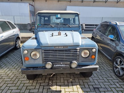 Land Rover Defender 90 2.5 Td5 Station Wagon County del 1990 usata a Acqui Terme