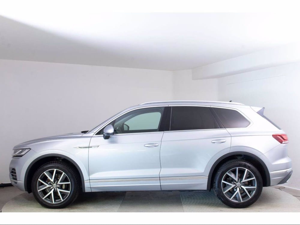 Volkswagen Touareg usata a Novara (3)