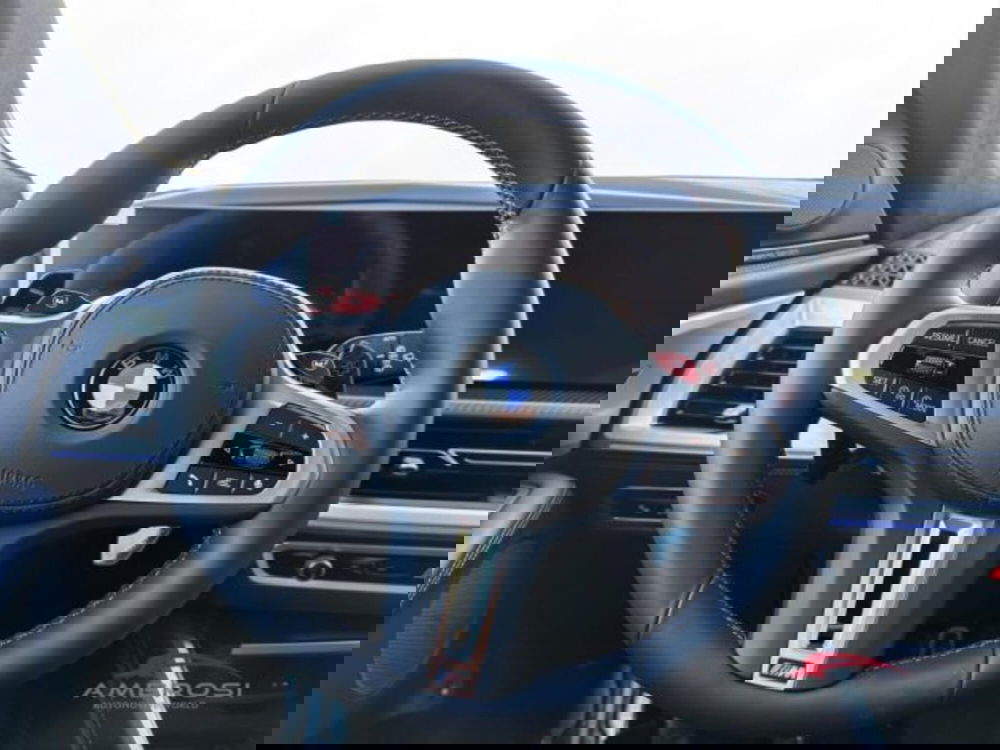 BMW XM nuova a Perugia (14)