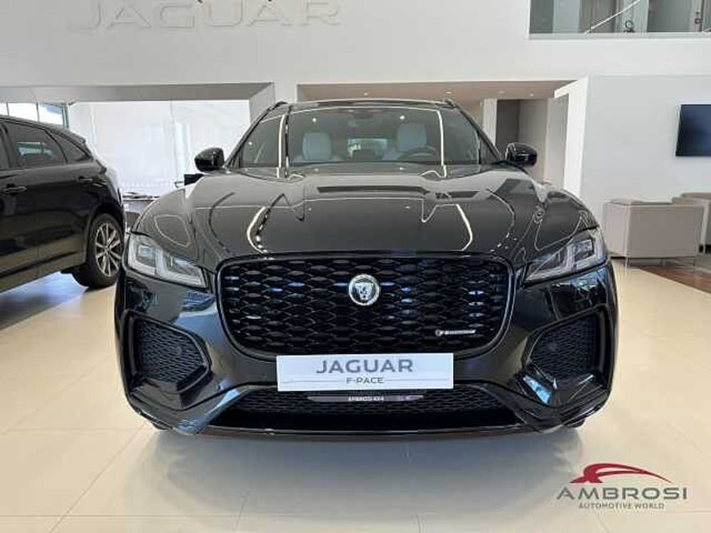 Jaguar F-Pace nuova a Viterbo (2)