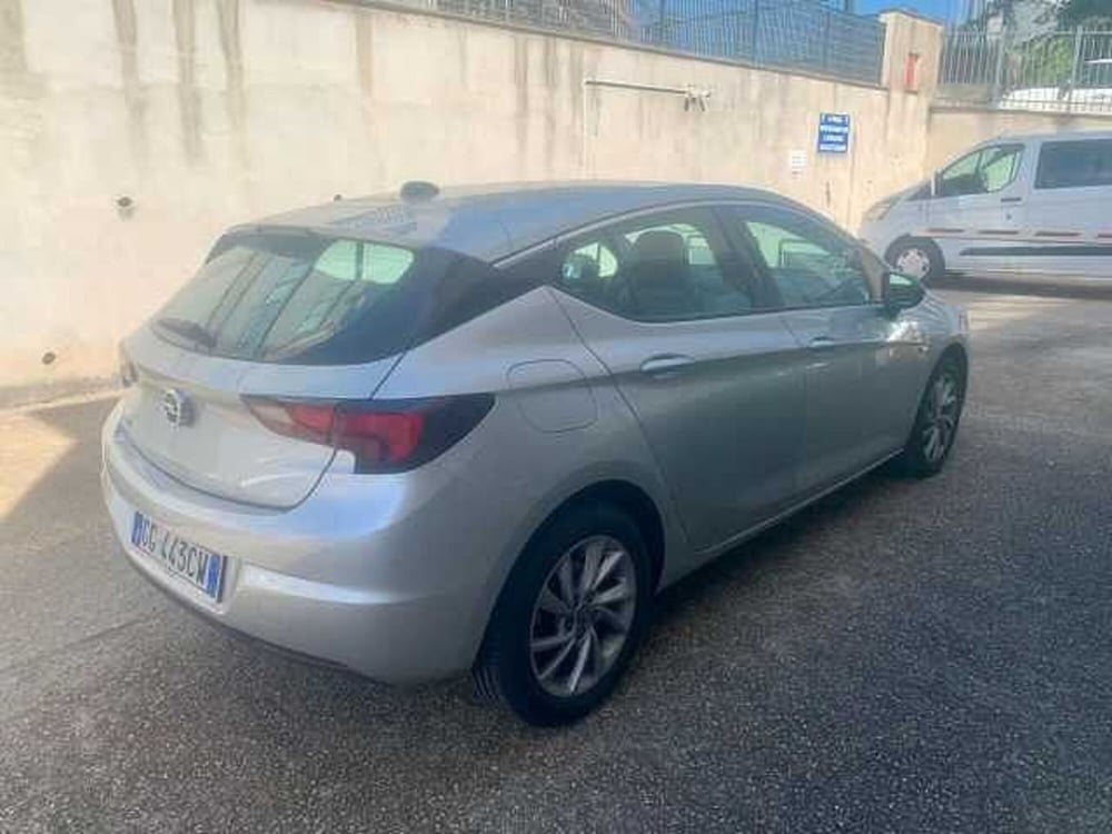 Opel Astra usata a Roma (9)