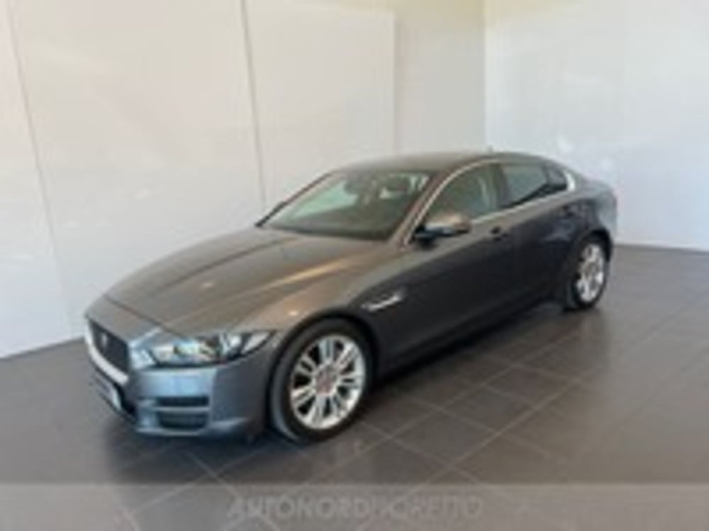 Jaguar XE usata a Pordenone