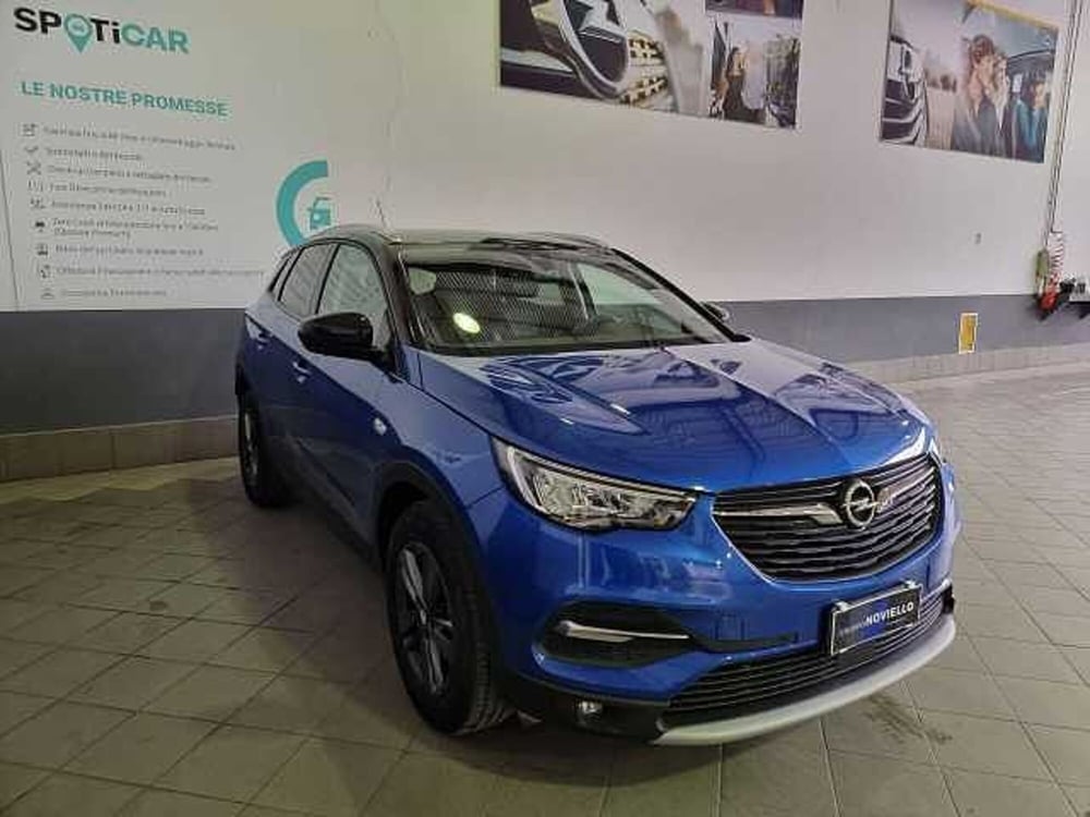 Opel Grandland X usata a Salerno (3)