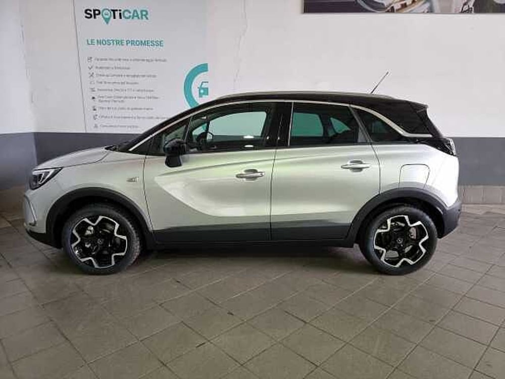 Opel Crossland nuova a Salerno (9)