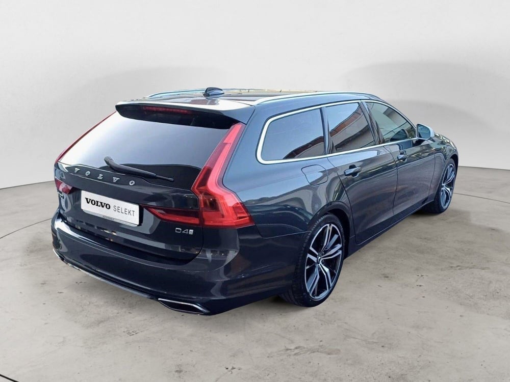 Volvo V90 usata a Bari (4)