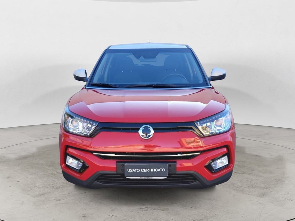 Ssangyong Tivoli usata a Bari (3)