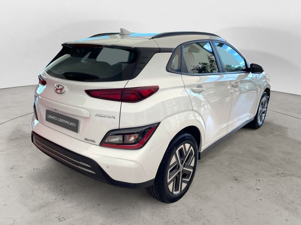 Hyundai Kona usata a Bari (2)