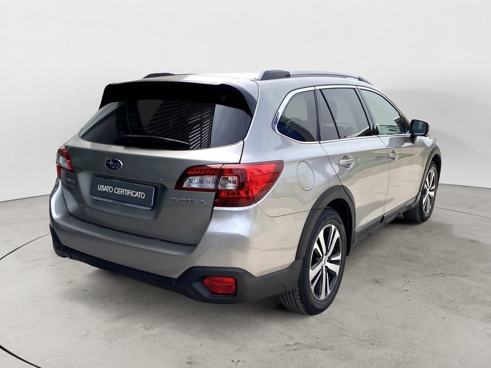 Subaru Outback usata a Bari (2)