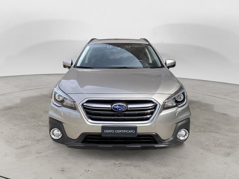 Subaru Outback usata a Bari (3)