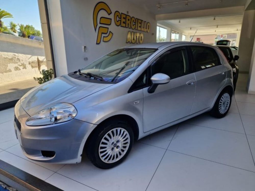 Fiat Grande Punto usata a Napoli (4)