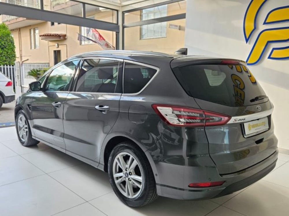 Ford S-Max usata a Napoli (7)