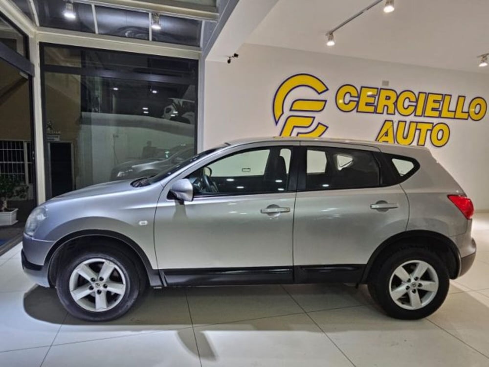 Nissan Qashqai usata a Napoli (2)