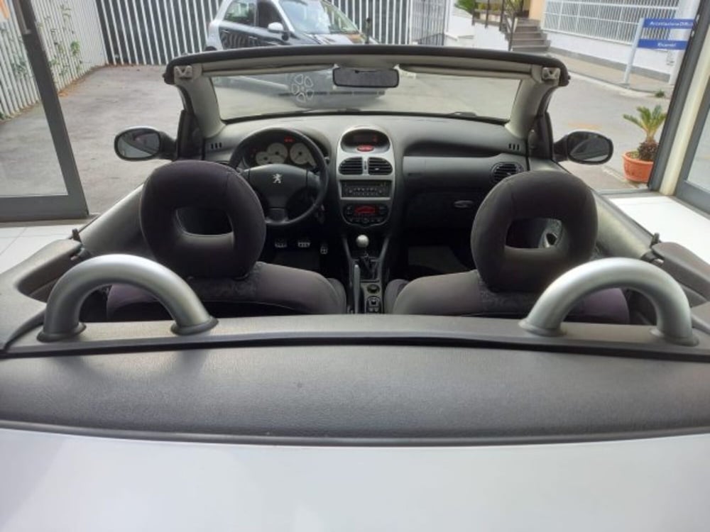 Peugeot 206 Cabrio usata a Napoli (5)