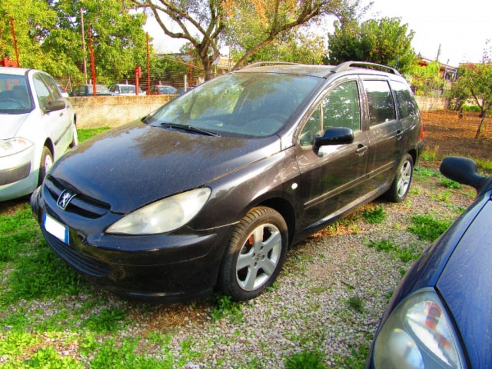 Peugeot 307 SW usata a Napoli (2)