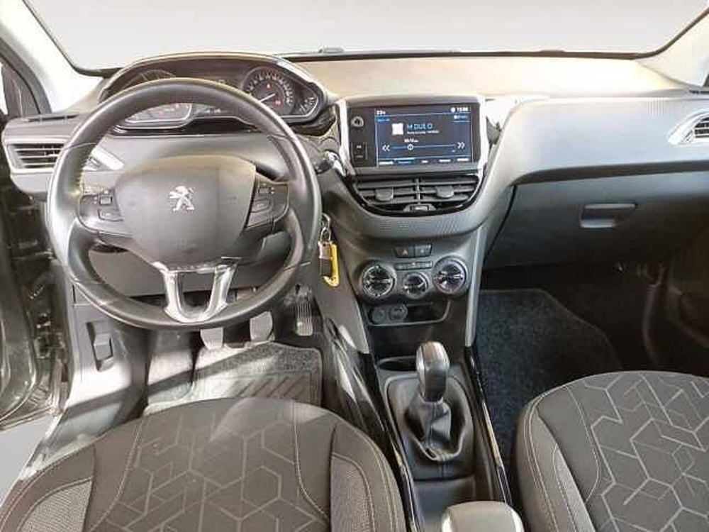 Peugeot 2008 usata a Lecco (9)