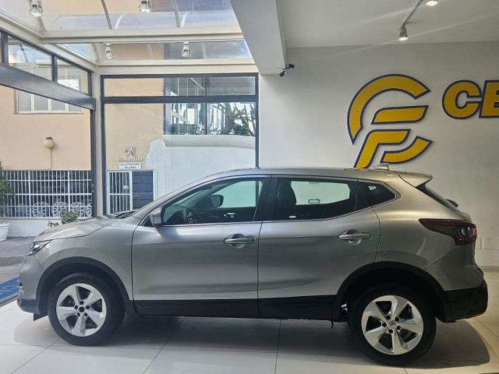 Nissan Qashqai usata a Napoli (5)