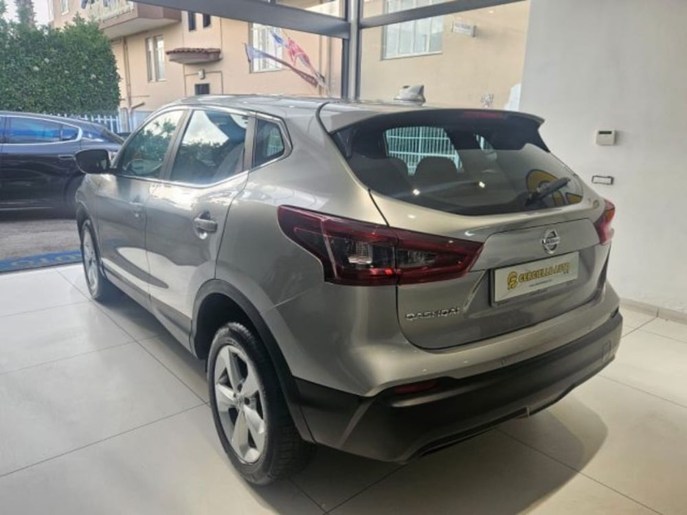 Nissan Qashqai usata a Napoli (8)