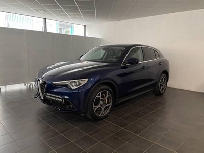 Alfa Romeo Stelvio Stelvio 2.2 Turbodiesel 180 CV AT8 Q4 Executive del 2017 usata a Torino