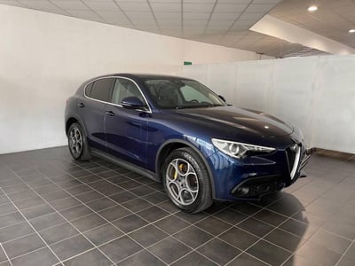 Alfa Romeo Stelvio Stelvio 2.2 Turbodiesel 180 CV AT8 Q4 Executive del 2017 usata a Torino