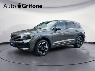 Volkswagen Touareg 3.0 V6 TDI SCR Elegance  del 2023 usata a Modena